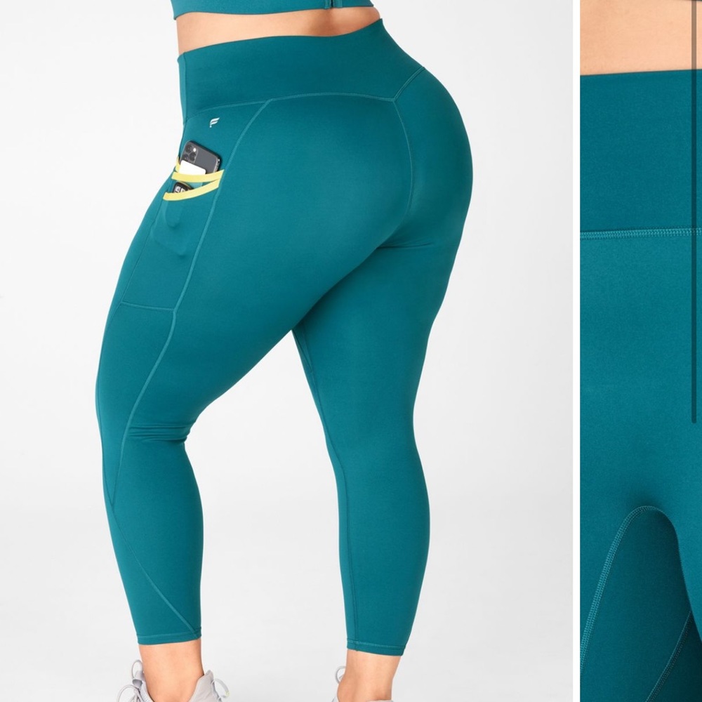 Fabletics Trinity High-Waisted Pocket 7/8 - Fjord
